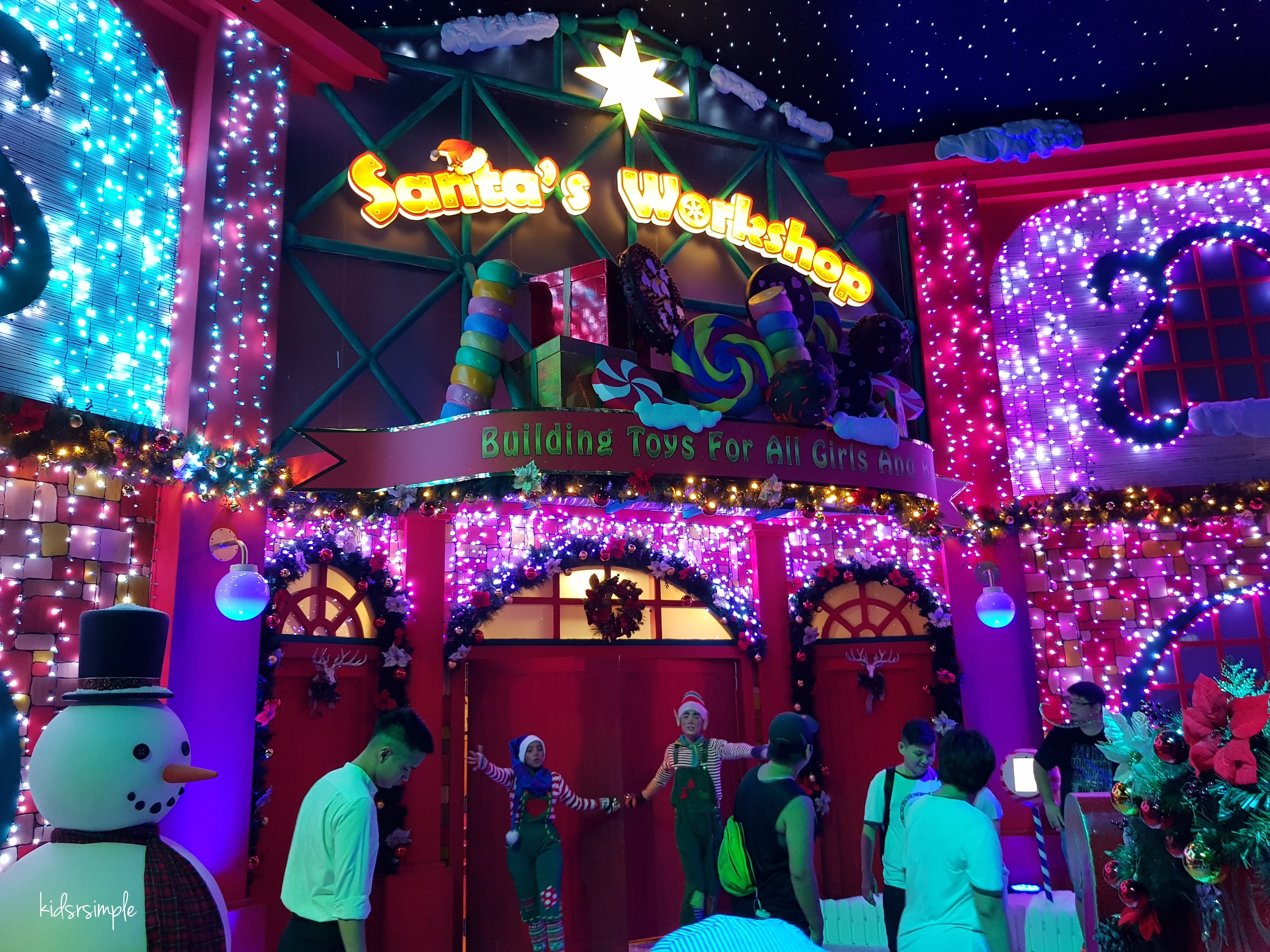 Experience A Universal Christmas at Universal Studios Singapore Kids